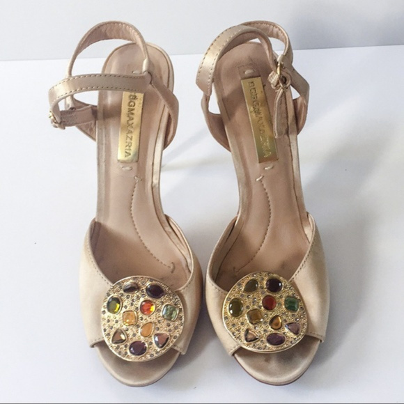 BCBGMaxAzria Shoes - 🛍BCBGMaxAzria Open Toe Dress Sandals